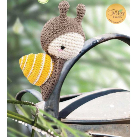 LALYLALA - Bábok, bogarak és pillangók