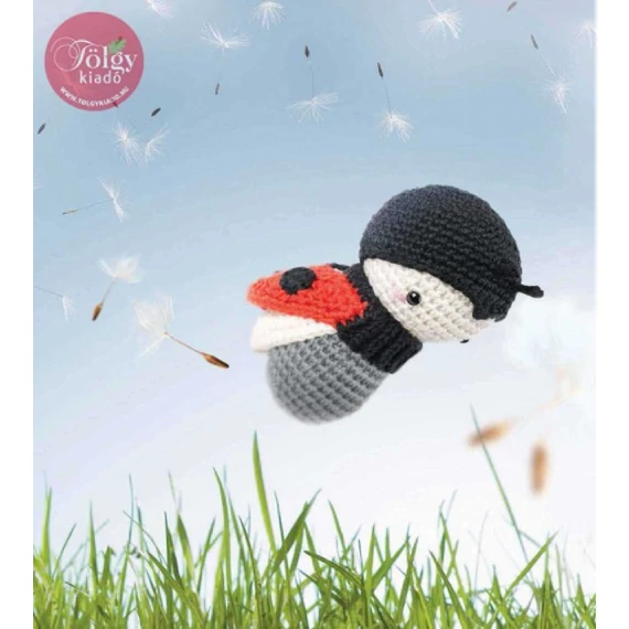 LALYLALA - Bábok, bogarak és pillangók